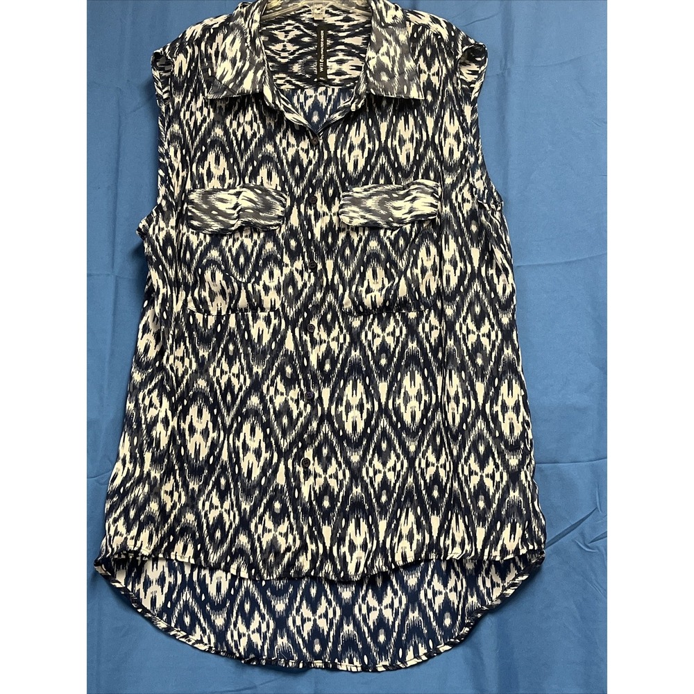 W118 Walter Baker Womens XL Sleeveless Tribal Aztec Blouse Blue White Chiffon